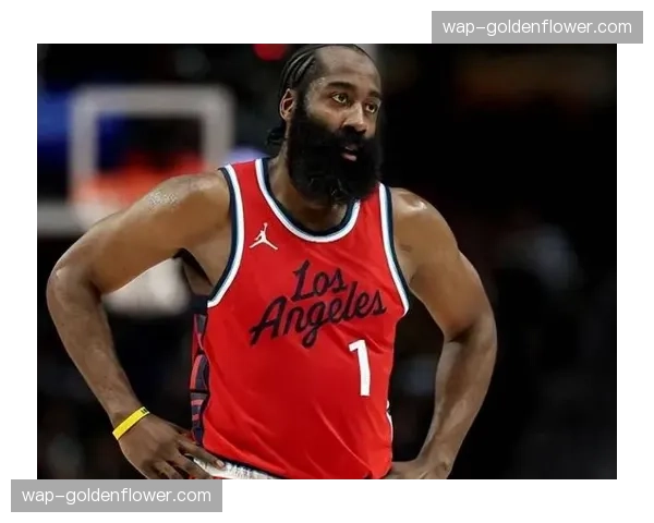 骑士米切尔关键时刻得分效率下滑，哈登分担组织压力效果显著